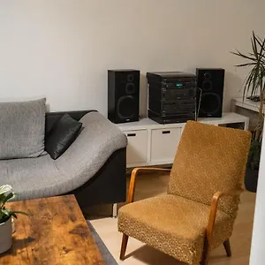  Apartment Ruhiges Mit Großem Balkon Und Stellplatz