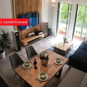 Apartment Exclusive Im Zentrum, Rb Stadion&arena!